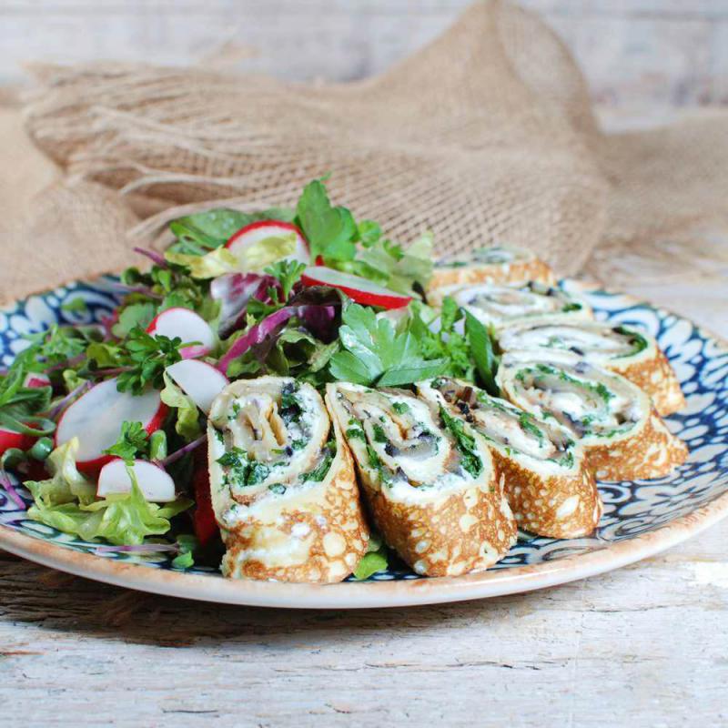Crêpes mit Melanzani und Feta
