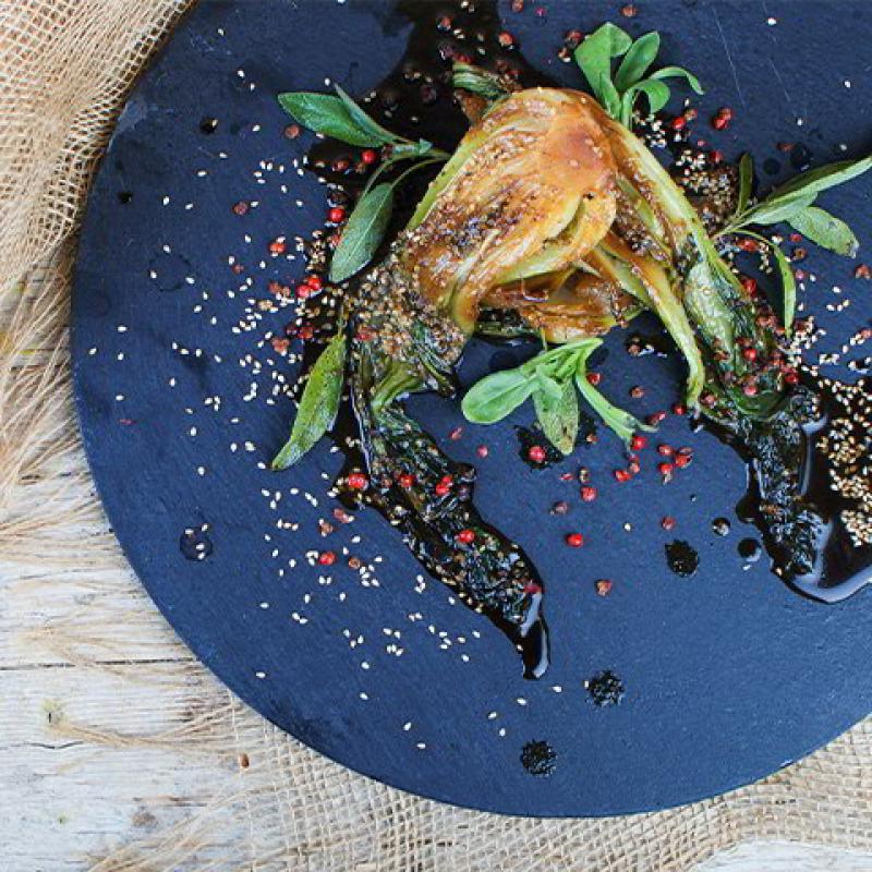 Würziger Pak Choi im Asiastyle