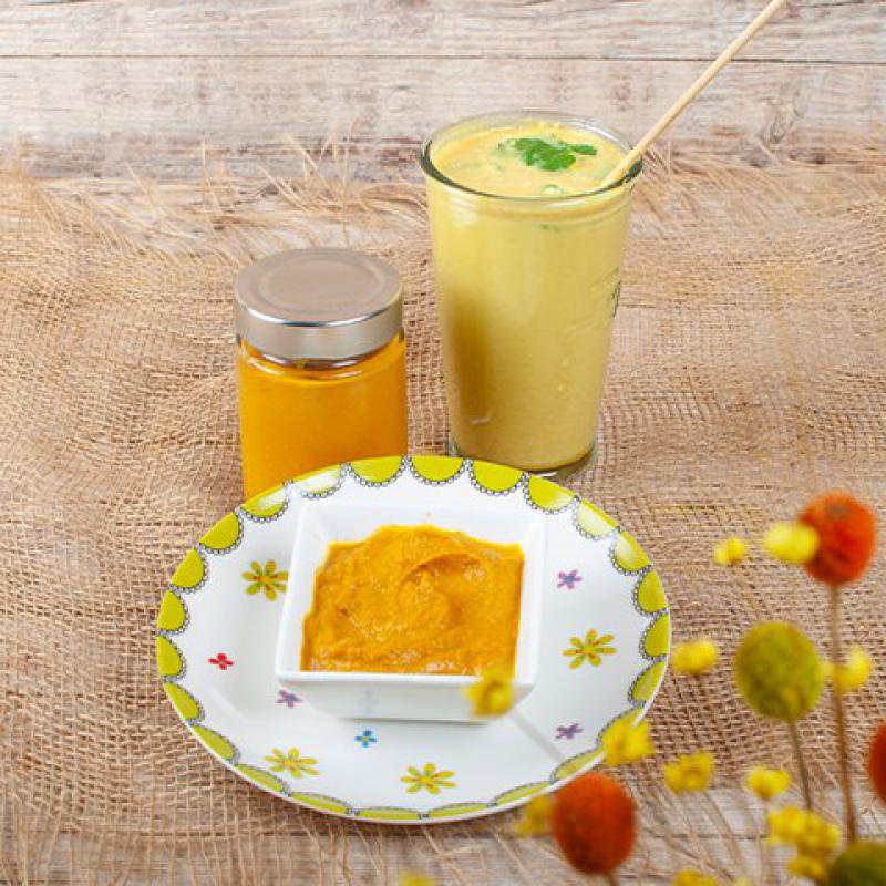 Goldene Milch mit selbstgemachter Kurkumapaste